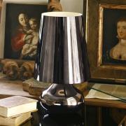 Kartell Cindy LED-Tischleuchte, platin metallic