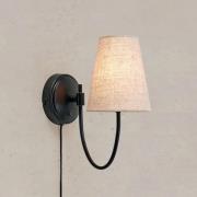Markslöjd Wandleuchte Amar, beige/schwarz, Stecker, E14