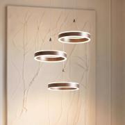 Lucande LED-Hängeleuchte Kolo, braun, 3-flg., dimmbar